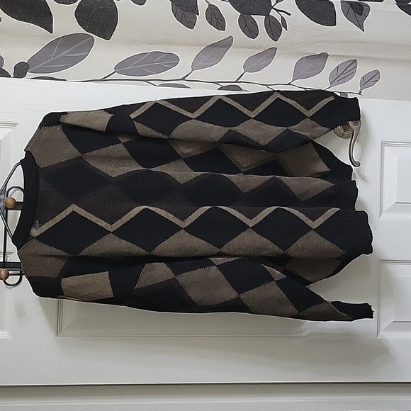 Tundra Canada 100% Merino Wool Argyle Sweater - Picture 7 of 7